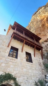 A Sacred harmony between Heaven & Earth Sunday Serenity at Hamatoura Monastery 🙏✨ Hamatoura whispers peace through its golden icons and ancient stones Inside, the glow of Christ and the Saints fills the Chapel with divine Warmth #Sunday #Serenity #Monastery #NorthLebanon #HamatouraMonastry #Whispers #SundayPeace | Rania Kazan
