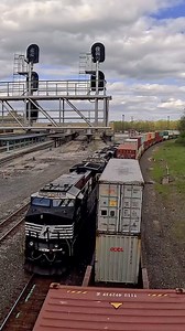 4.1K views · 2.9K reactions | Two westbound NS trains racing through Toledo #railroad #railway #gopro #video #rail #reels #reelsvideo #timelapse #trainlapse | Craig Hensley Photography | Facebook
