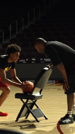 @Gilbert Arenas and @AlijahAgent0 getting ready for the return 💫 #magicboyz #comptonmagic