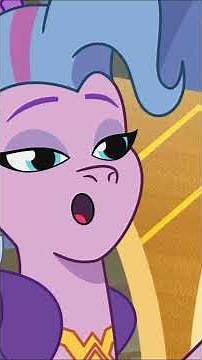 Run For Your Lives!!🌒 🌓 My Little Pony: Tell Your Tale #shorts #mlp #cartoon #magic #pony