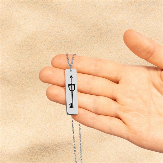 Kingdom Key Necklace – Keyblade Bar Pendant With Custom Back Message for Gamer Couple - Etsy