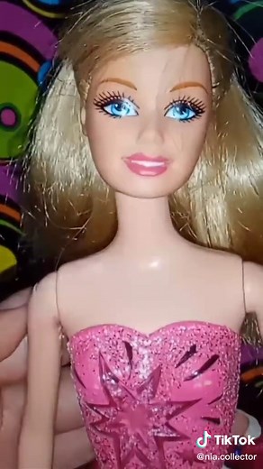 Barbie Moda Mágica en París Edición 2010 - Muñeca Coleccionable