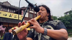 683K views · 24K reactions | El sonido Del Silencio , Una Música muy famosa y hermosa en el mundo , Espero les agrade mi interpretación y versión junto a mi compañera Aileen desde China para El Mundo , FierA mis hermanos 愈襁⛰️❤️ | Jean Atauje | Facebook