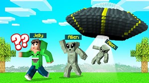SURVIVING An ALIEN INVASION In MINECRAFT!