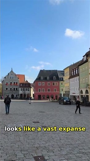 Discover the Science Behind the Ocean's Blue Color!