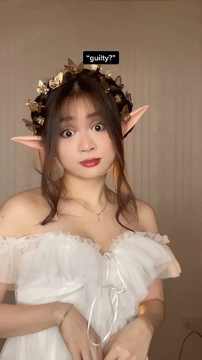 Andrea Nicole on Instagram: "pov: tinkerbell got jealous and tried to get rid of wendy"