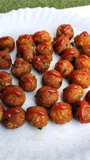 Soft & Spongy Sabudana Balls Recipe | Crispy Outside, Soft Inside | Easy Tea Time Snack #shorts