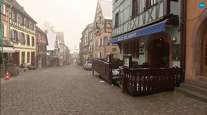 19K views · 127 reactions |  Il y a tout juste 100 ans paraissait Mein Kampf. En 1943, à Strasbourg, il était même offert en cadeau de mariage, imposé jusque dans les foyers. ⏪ En 2016, des historiens allemands proposent une édition critique de ce texte devenu un symbole de propagande, pour mieux en comprendre les rouages et les dangers encore actuels. | INA | Facebook