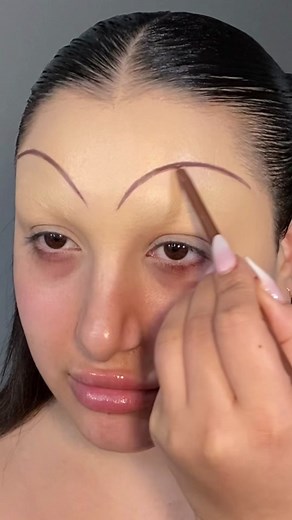 Lexilalamakeup on TikTok