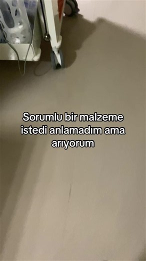 Sorumlu bir malzeme istedi: hemşire stajında arama