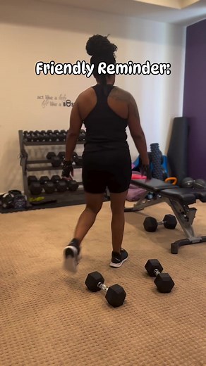 Making that choice and staying committed is everything. 👊🏼Watching your body transform is incredible, but oh, if only you could witness the internal transformation too! 🙌🏻🤯🎉You can’t put a price on feeling good. Every healthy habit you adopt, every step towards a healthier you, it all adds up to something priceless. There’s no better feeling than looking back and being proud of the hard work and journey you’ve been on!As a busy [mom/woman], squeezing at home workouts into my full and hecti