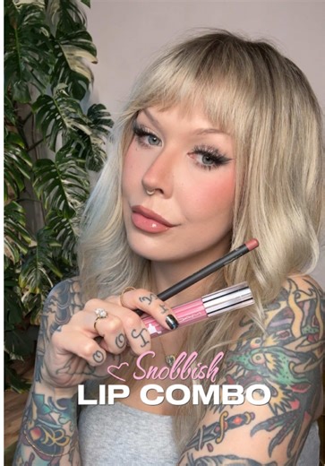 Wish I tried Mac gloss sooner now 🤯😍 @maccosmetics #lipcombo #makeupbundle #lipcombotutorial #liptutorial #makeuphack