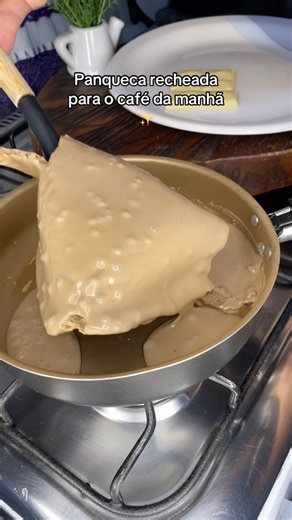 Panqueca Americana recheada pro café da manhã 🥞 ✨☕️