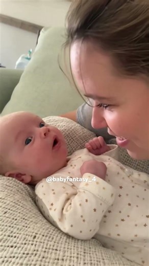 2 months tiny soul reacting to mummy’s voice like it means everything 👀👶🤍✨