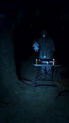 Halloween Kreativ mit Gasmasken: So reagierst du!