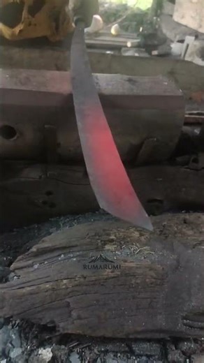 Forging Sword #blacksmithing #metalworking #swordmaking