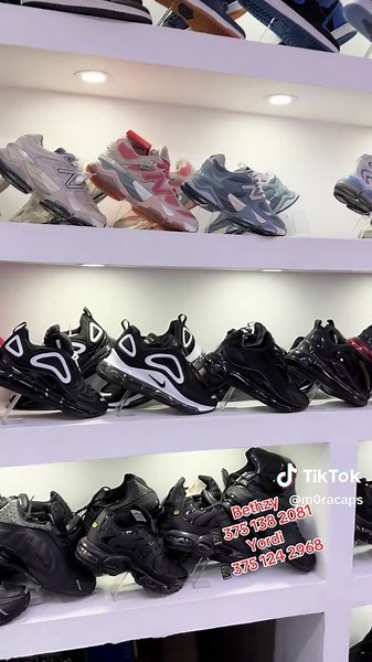 Estamos ubicados en: J. Guadalupe Vázquez #118-A Ameca Jalisco.. Más información y catálogo actualizado al WhatsApp: Bethzy 📱375 138 2081 Yordi 📱375 124 2968 envios a todo México.. Precio de Mayoreo y Menudeo.. Calzado Adrian Mora su mejor opción.. #calzadoalonsomora #enviosatodalarepublica🇲🇽✈️ #paratiiiiiiiiiiiiiiiiiiiiiiiiiiii