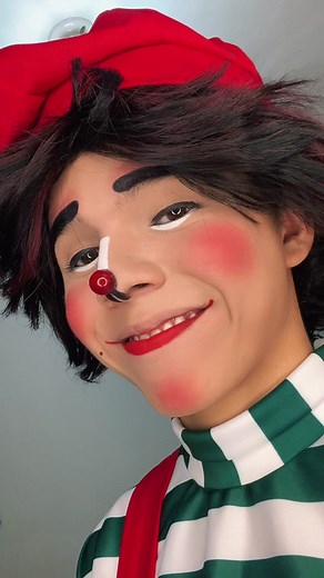 Mi primera chamba🤪 #meñike #comedia #risa #jaja #miprimerachamba