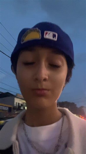 vexx_f (@vexx_f)’s videos with original sound - 𝐈𝐳𝐳𝐢𝐞🪿