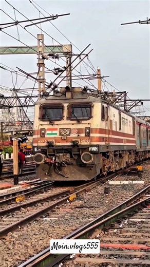 🚆 1 Hour Late But WAP-5 Covering Like a Rocket ⚡🔥 Indian Railways Speed King #train#railway#rajdhani