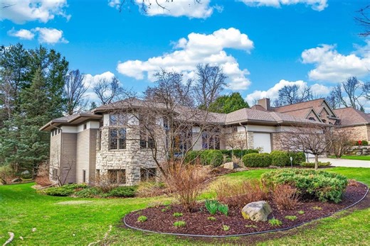 38 Hawk Feather Circle, Madison, WI 53717 - MLS 2018881 - Coldwell Banker