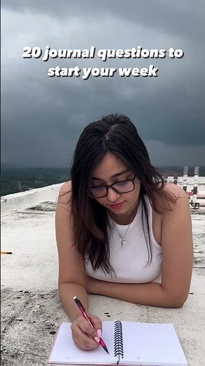 I start my week with these 20 Journal questions❤️ (Read Description)