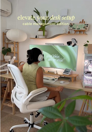 Cable Management Tips to Elevate Your Desk Setup