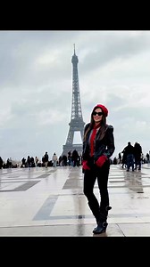 Je t’aime Paris🥰 #univision #vacaciones #paris #france #vacation #trip #viaje #getaway #eiffeltower #louvre #torreeiffel #arcodeltriunfo #arcoftriumph #travel #travelgirl #meteorologist #weatheranchor #weathergirl #tica #latina #anchor #tv #noticias #news #newscast #instagood #tv #outfitoftheday #registertovote | Lucrecia L. Borchardt