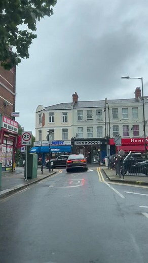 📍 #london 🎥🇬🇧 https://instagram.com/londonweek | London Week