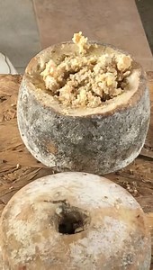 83K views · 1.3K reactions | ❤️Casu marzu. E ite est? Casu betzu, giampagadu, fratzigu, pudrigadu ,modde. Ite? Sa Nutella de su tempus passadu. #storiadellacucinadisardegna #casu #casumarzu #nutella Azienda Agrituristica Sa Mandra | Storia della cucina di Sardegna | Facebook