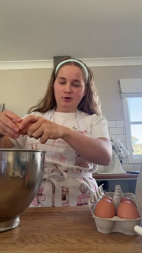 I have to make sure the cookie jar is full when guests come over! | cookies
