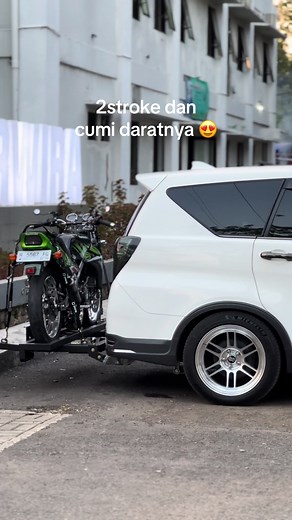 Cumi Darat dengan Ninja 2 Tak dan Innova 2 GD