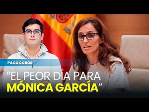 Mónica García's worst day: doctors corner her for her management