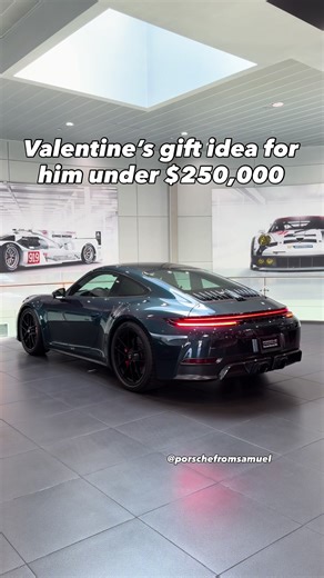 Valentine’s gift ideas for him! . #porsche #porsche911 #giftforhim