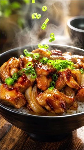 【今日のお昼飯テロ】ガーリック照り焼きチキン丼🧄🍗 「昼から箸が止まらない！悪魔のガーリック照り焼きチキン丼🍗🧄