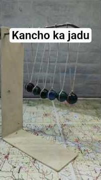 “Ye Kancha Kyun Hilta Hai? Newton Magic! 🤯”#viralshort #experiment