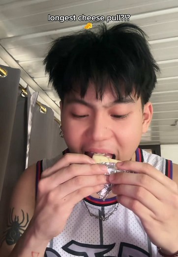 World Record Cheese Pull Pizza Challenge