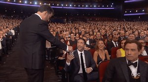 Emmys: Jimmy Kimmel Passes “Juice” Boxes to David Schwimmer