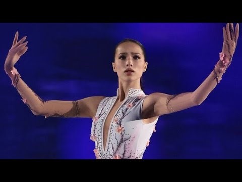 ザギトワ衝撃の快挙！試練の中で国家試験合格…その裏に涙の努力⛸️✨#ザギトワ#フィギュアスケート#平昌オリンピック#金メダリスト#感動ストーリー#努力の人#海外ニュース#スポーツ女子