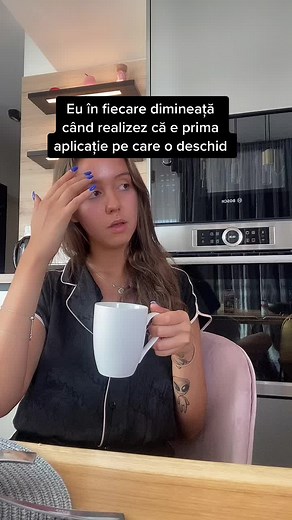 Pe ce aplicatie apesi prima data când deschizi ochii?👽 TikTok
