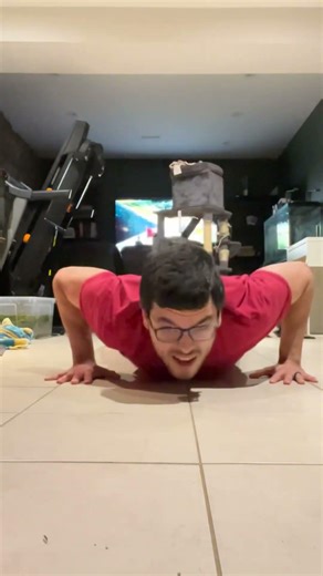 First set clap push-ups 15 reps 50 altogether #motivation #hardtraining #workouthard