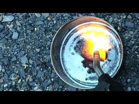 Making Graphene Using Sodium Carbonate and Hydrochloric Acid