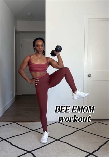 Full body Friday EMOM 🚀 Grab your dumbbells and LET'S WORK !! Set your timer for 32 minutes. Every exercise on the minute and rest for the remaining time. Find more workouts like this in my app! 💪🏾 📲 Access all my workouts, programs, nutrition inspiration, and more directly in my app!! Empower your journey today in BEE to become the best version of yourself. Thrive to BEE YOU. Link in my bio 🫶 Believe. Empower. Evolve ✨ @shopvitality #BelieveEmpowerEvolve #FitnessJourney #inspiration #magic