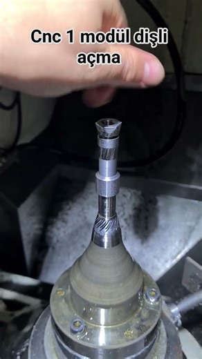 CNC makinelerinde 1 modül dişli açma (gear cutting/milling) işlemi hem teknik hassasiyet