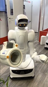 Aeo the Robot Nurse Visits MD&M West