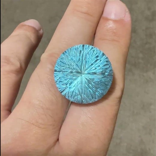 Fine Color Aquamarine Deep Concave™ Cut 43.96 carats #johndyergems #aquamarine #aquamarinejewellery