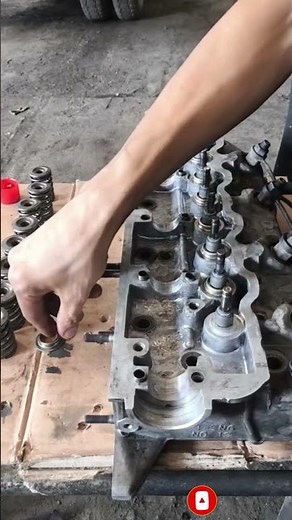 Installing Valve Springs on the Cylinder Head | Diesel Engine Rebuild