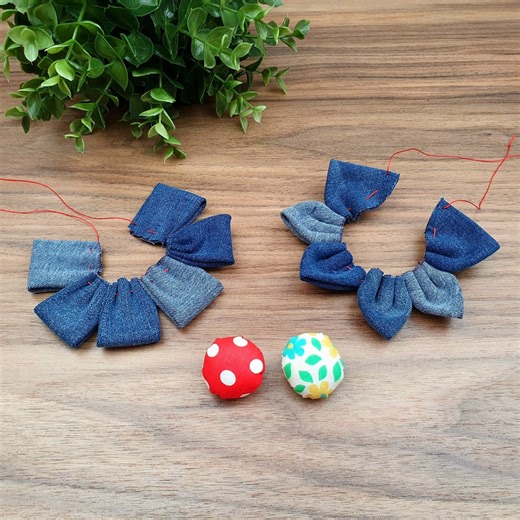 210K views · 1.6K reactions | Making Flowers Tutorial from Denim Fabric with Two Different Methods | DIY Vakti | Facebook