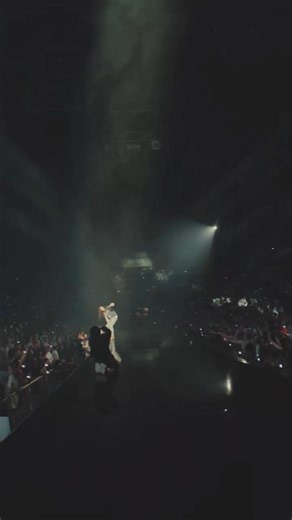 12K views · 384 reactions | LET’S GO TEAR SOME ROOFS OFF Benjamin William Hastings  --> https://brandonlake.co/#tour TOUR DATES: 10.10 FORT WAYNE, IN (LOW TICKETS) 10.11 CHICAGO, IL 10.12 PEORIA, IL 10.13 ST. PAUL, MN (SELLING FAST) 10.17 NEWARK, NJ 10.18 RICHMOND, VA (SELLING FAST) 10.19 SAVANNAH, GA (SOLD OUT) 10.20 TAMPA, FL (LOW TICKETS) 10.24 LINCOLN, NE 10.25 WICHITA, KS (LOW TICKETS) 10.26 LUBBOCK, TX (SOLD OUT) 10.27 AUSTIN, TX (SOLD OUT) | Brandon Lake | Facebook