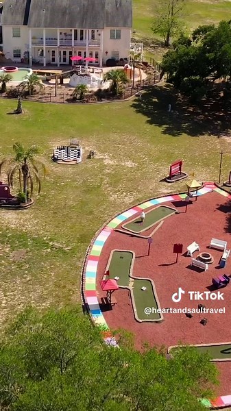 They didn’t expect a sweets themed VACATION HOME! This LUXURY AIRBNB sleeps 52 guests! It has a movie theater, unlimited free games, an ice cream shaped pool, karaoke, a sauna, mini golf and so MUCH MORE! 😍 #luxuryhomes #airbnb #orlando #florida #floridavacation